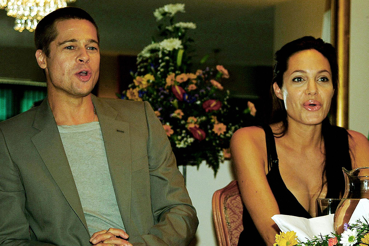 Angelina Jolie to divorce Brad Pitt geotv.ge